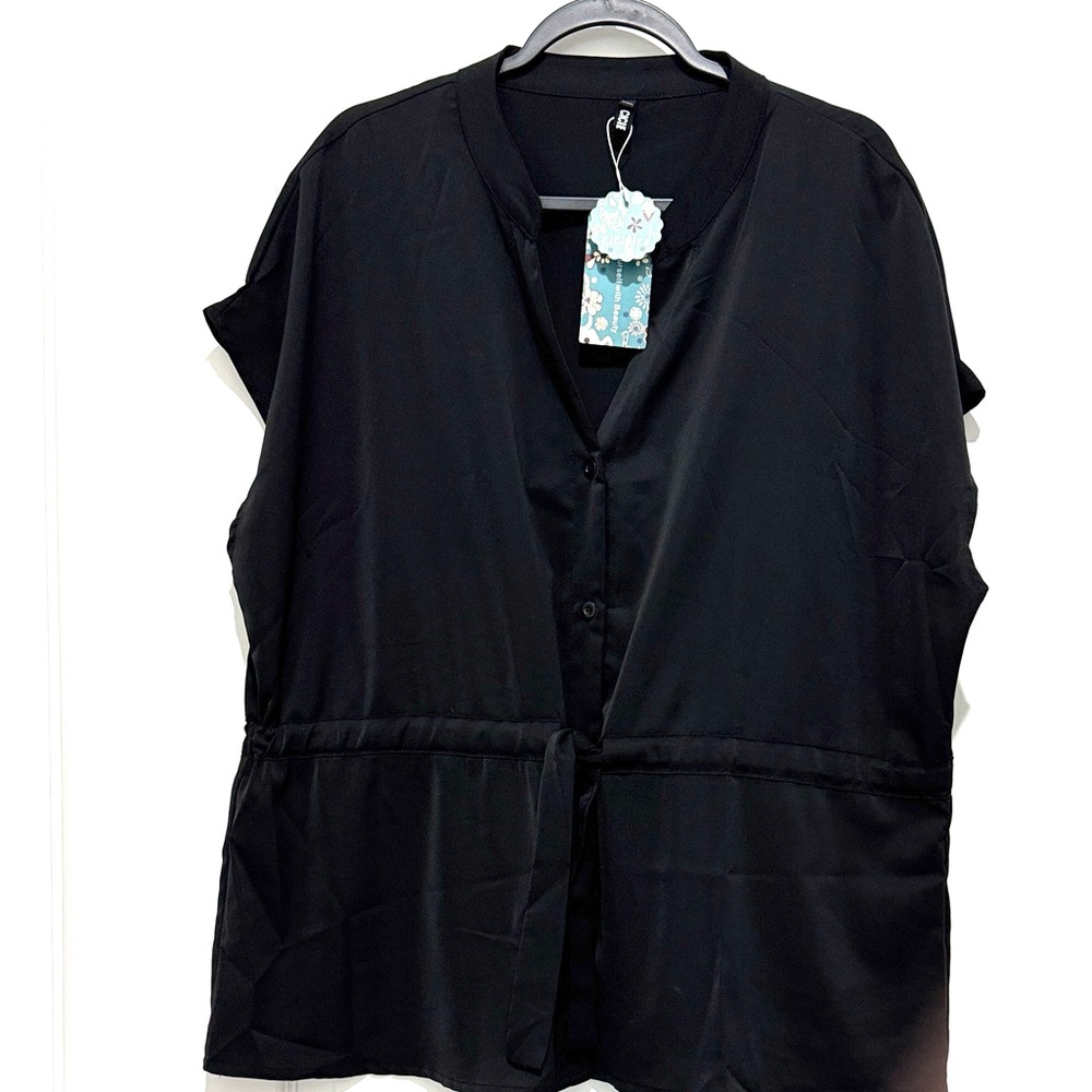 Women’s Black Sleeveless Peplum Button-Up Top - 22W or 3X